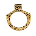 Langobard Bishop's Ring, Gold and sliced garnet, Italian